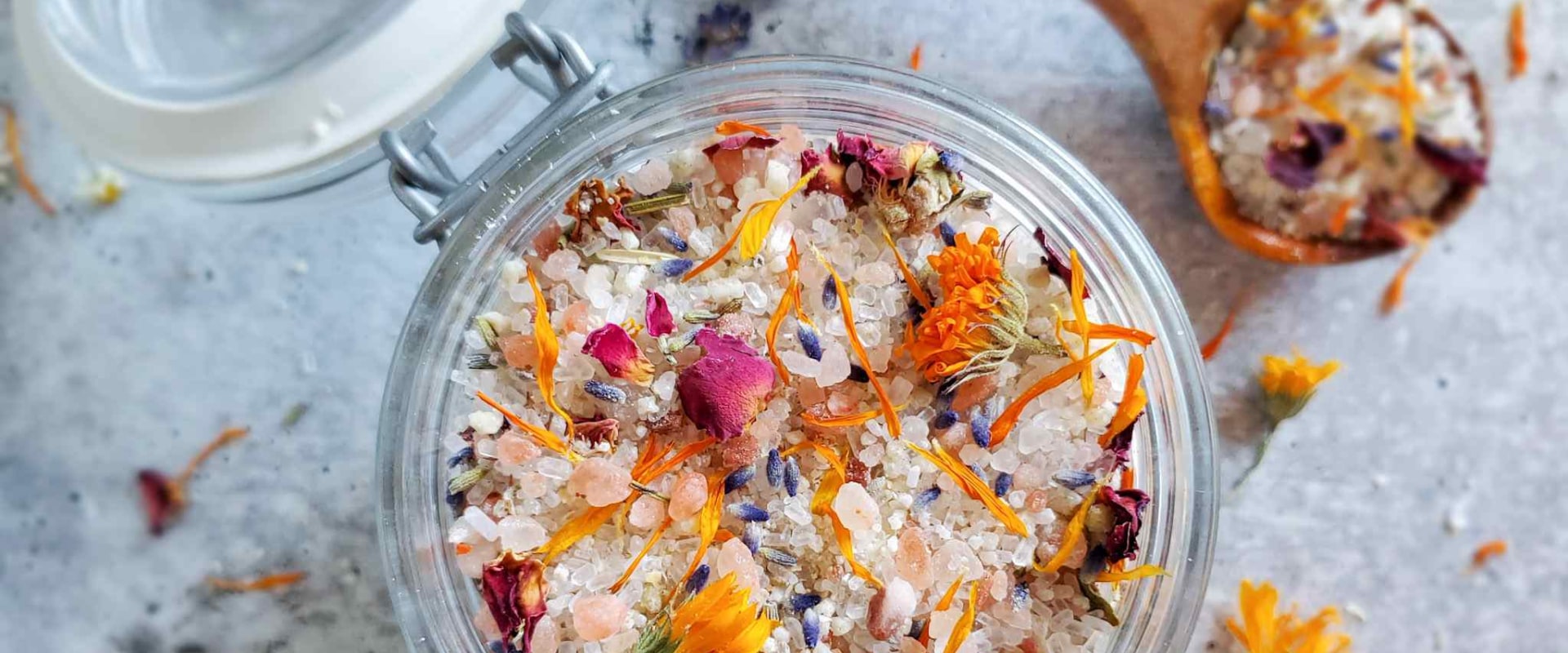 lavender-and-lemon-smelling-salt-recipe